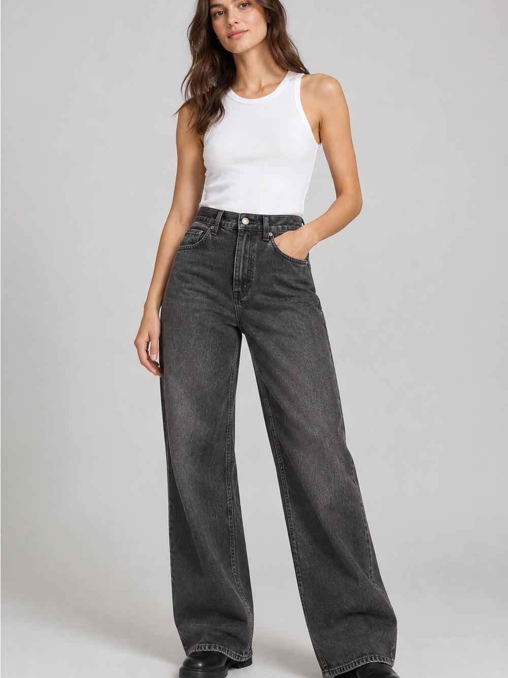 H&M High-Rise Wide Leg Jeans in Washed Black